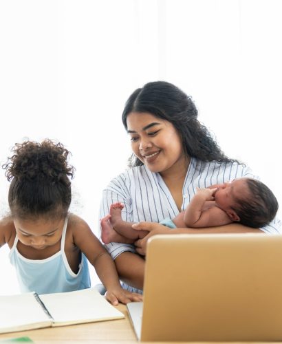 A mum with her baby and toddler participating in the 2024 Nurtured program